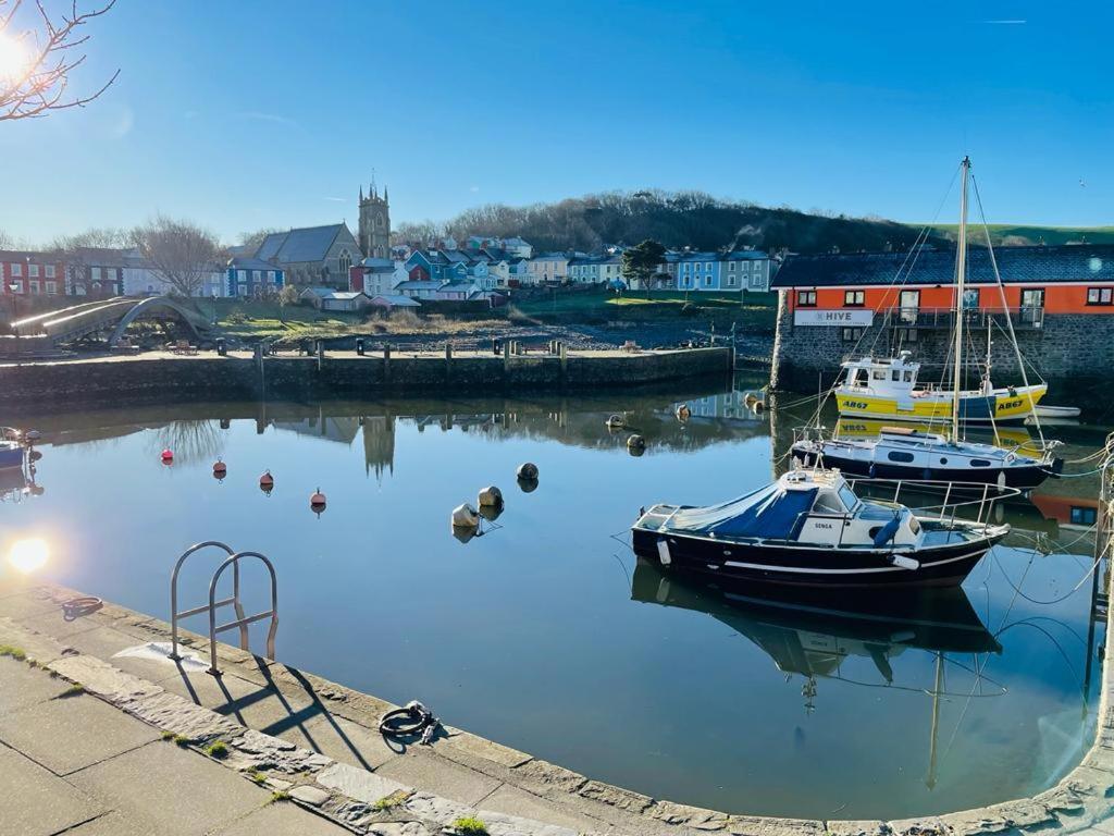 Arosfa Harbourside Aberaeron Exterior foto
